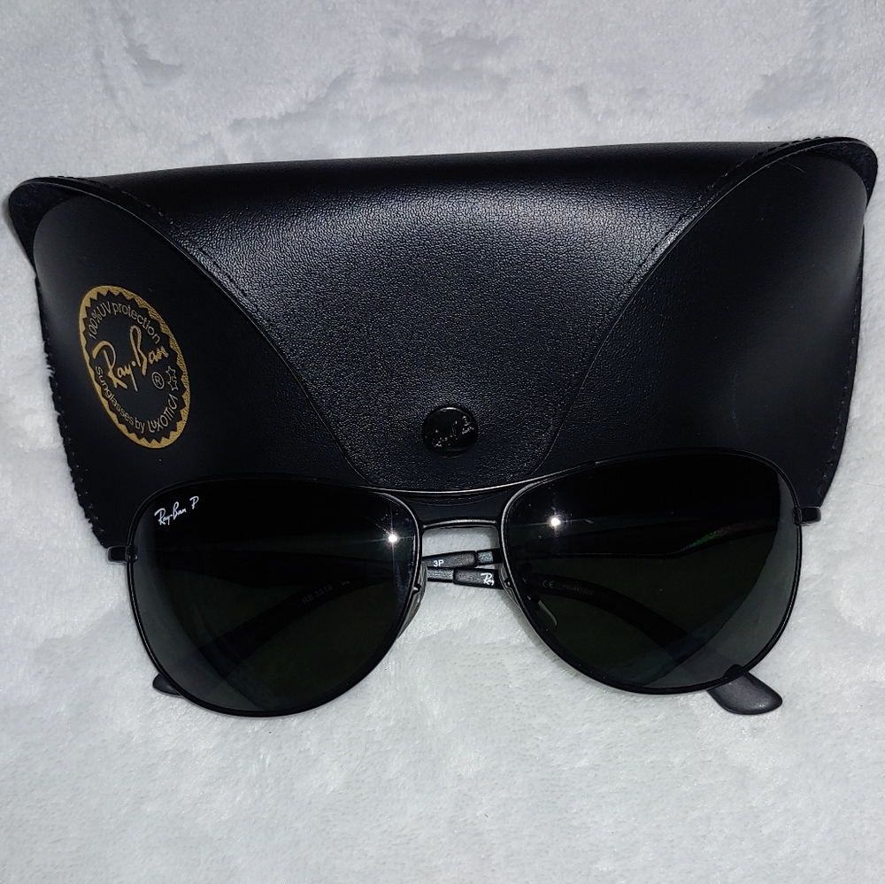Ray-Ban Polarized Aviator Sunglasses